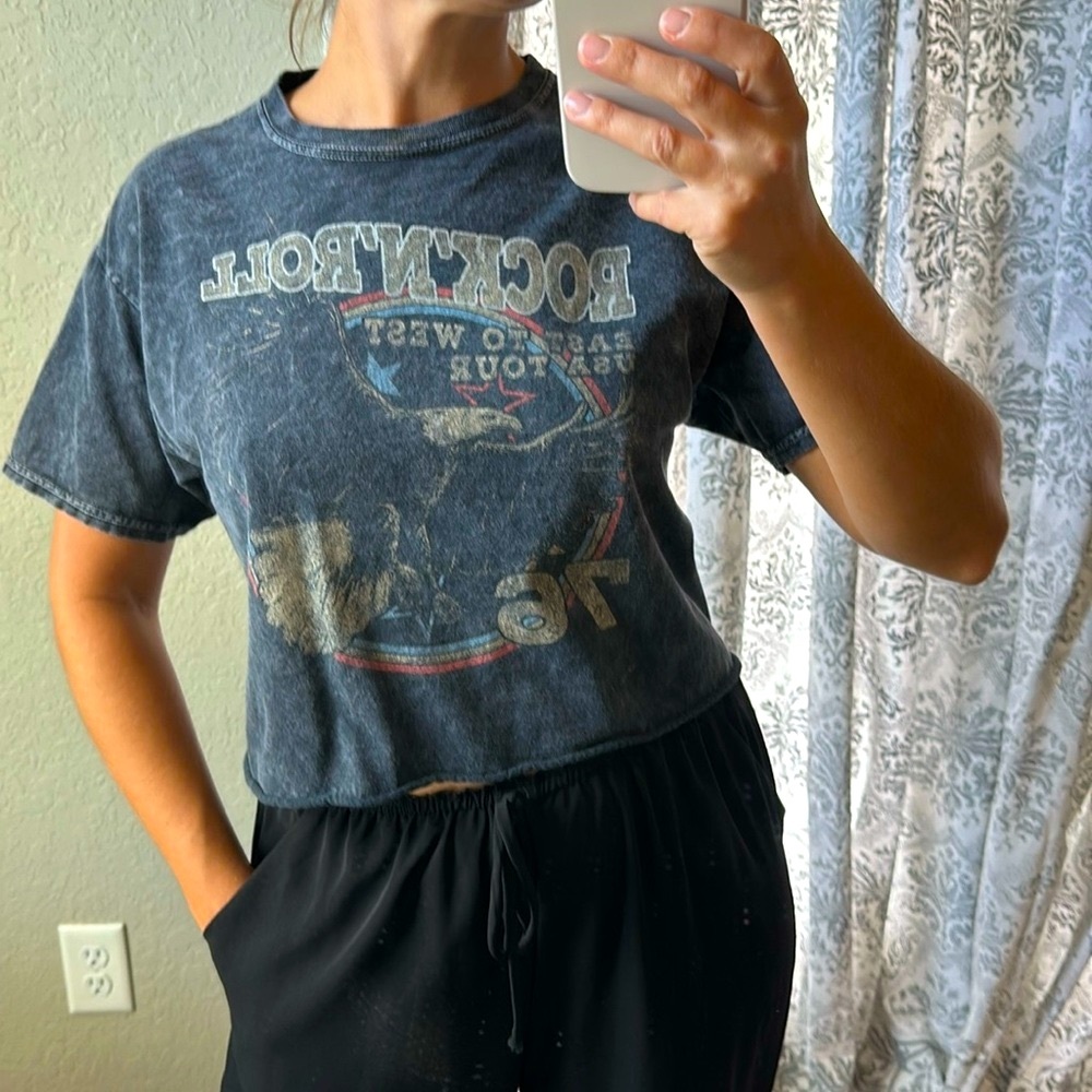 Fifth Sun Rock N Roll 1976 vintage style crop top with eagle easy to west tour - Picture 3 of 10